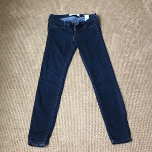 Hollister jean